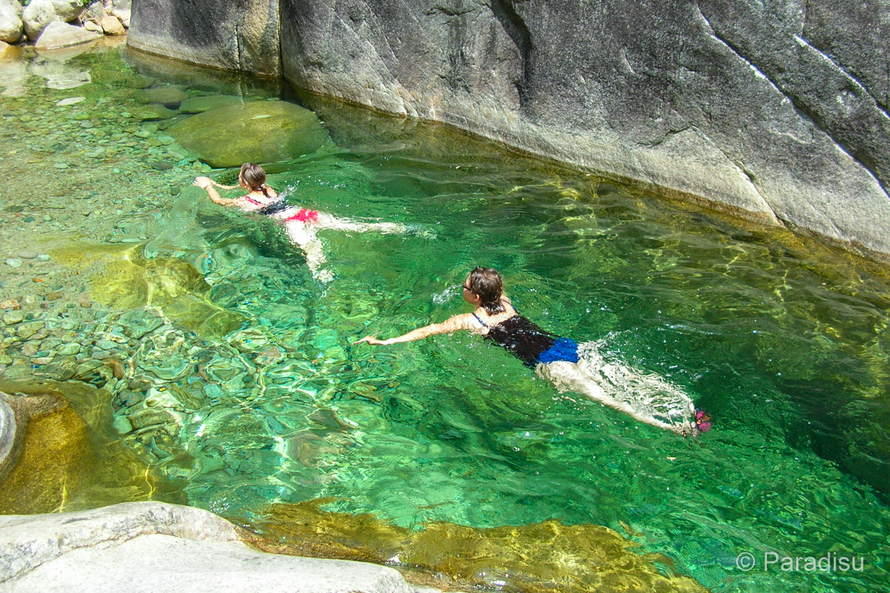 Randonnée aquatique en Corse