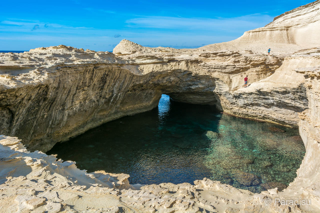 Grotte am Capo Pertusato