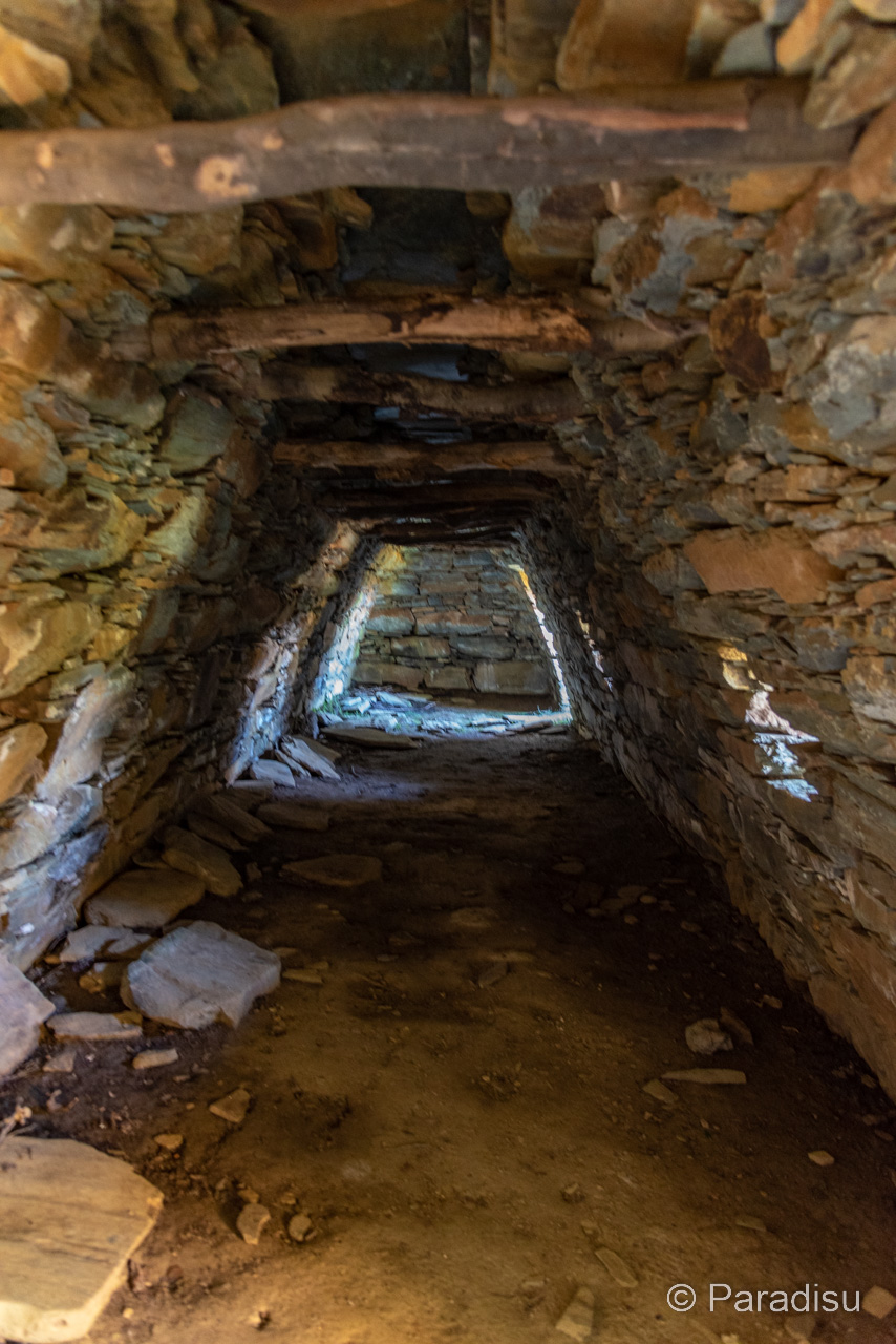 Ancienne bergerie près de la Grotta Scritta